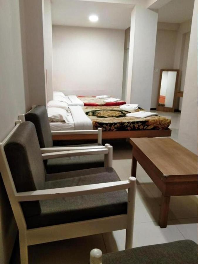 Hotel Preethi Palace Ооти Екстериор снимка